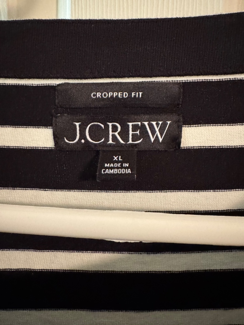 J Crew Black and White Cropped Boatneck Long Sleeve Shirt-XL-NWOT - Picture 4 of 6